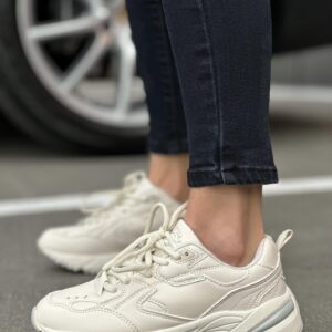 жіночі кросівки