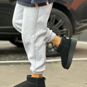 Кросівки зимові