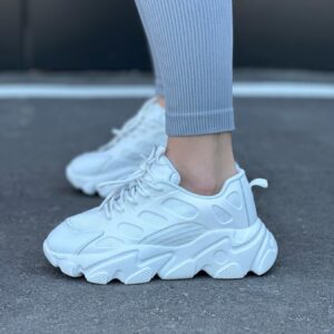 жіночі кросівки