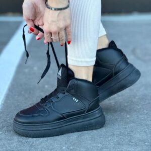 Кросівки зимові