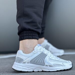 Чоловічі кросівки