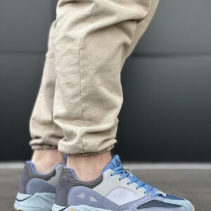 Чоловічі кросівки