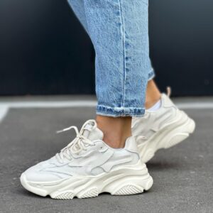 жіночі кросівки