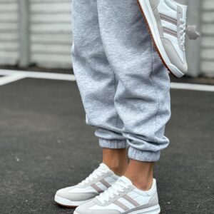 ЖІНОЧІ КРОСІВКИ