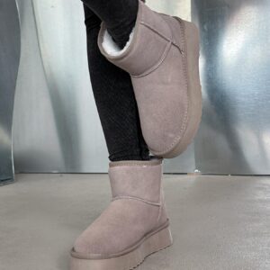 Кросівки зимові