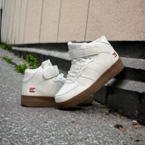 Зимові чоловічи кросівки