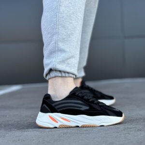 Чоловічі кросівки