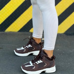 Жіночі зимові кросівки