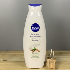 Гель для душу Lov`yc Мигдалеве молочко - 750 мл.