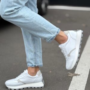 жіночі кросівки