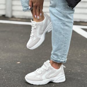 ЖІНОЧІ КРОСІВКИ