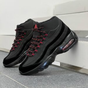 Зимові чоловічи кросівки