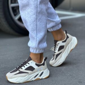 жіночі кросівки