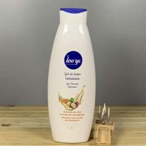 Гель для душу Lov`yc Мед та олія макадамії - 750 мл.