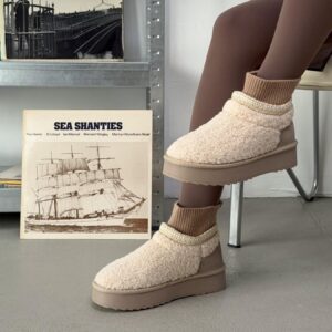 ЗИМОВЕ ВЗУТТЯ