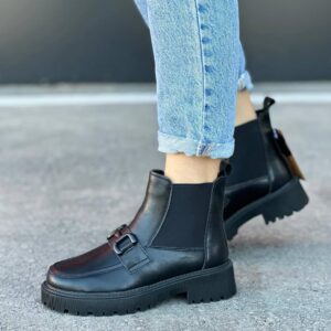 Кросівки зимові