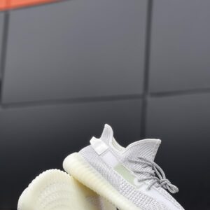 Чоловічі кросівки