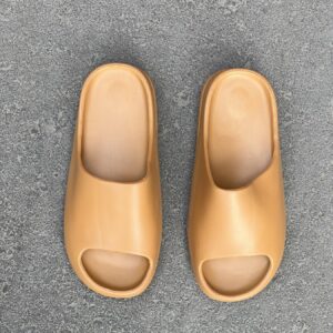 Чоловічі кросівки