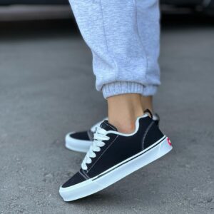 жіночі кеди