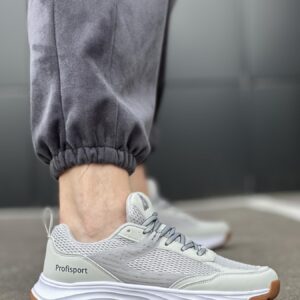 Чоловічі кросівки