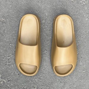 Чоловічі кросівки