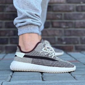 Чоловічі кросівки