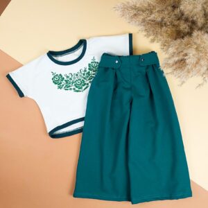 Комплект з вишивкою "Ніколь", Ізумрудний, 128 (9 років)