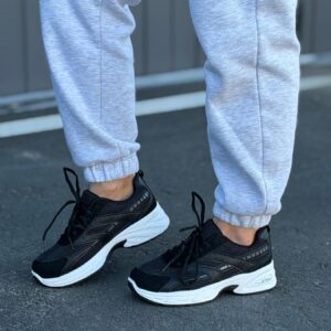 жіночі кросівки