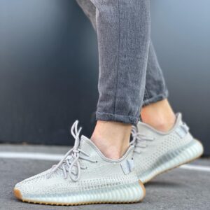 жіночі кросівки