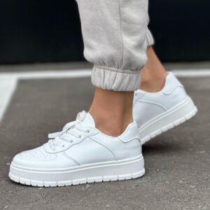 жіночі кросівки