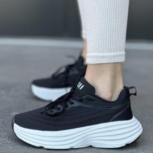 жіночі кросівки