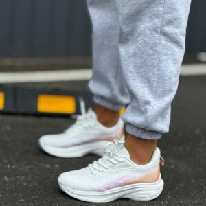 ЖІНОЧІ КРОСІВКИ