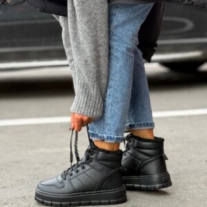 Кросівки зимові