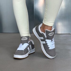 зимові кросівки