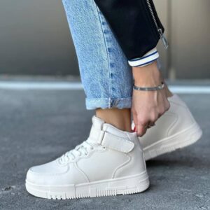 Кросівки зимові