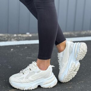 жіночі кросівки