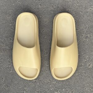 Чоловічі кросівки