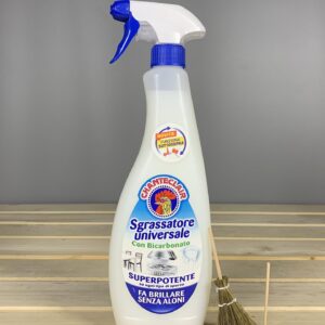 Засіб для чищення Chante Clair універсальний з бікарбонатом 600 мл.