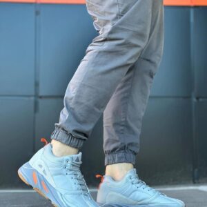 Зимові чоловічи кросівки