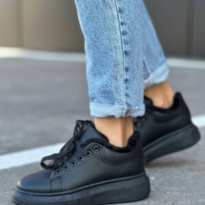 Зимові кросівки