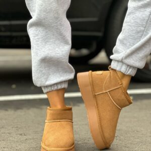 Кросівки зимові