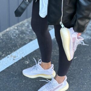 жіночі кросівки