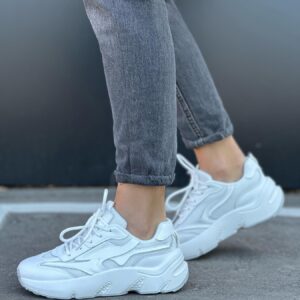 жіночі кросівки