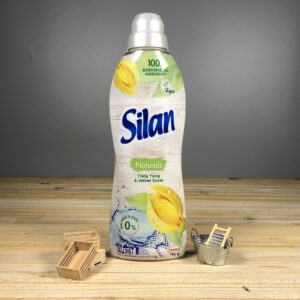 Ополіскувач-кондиціонер для білизни Silan Naturals Ylang Ylang & Vetiver Scent - 0,8 л.