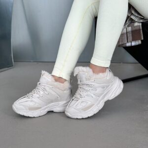 зимові кросівки