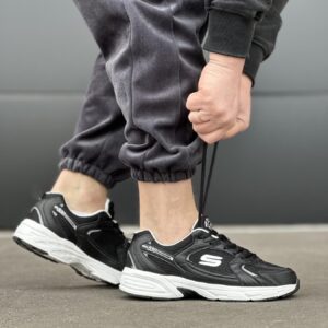 Чоловічі кросівки