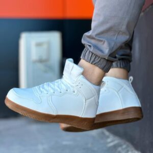 Зимові чоловічи кросівки