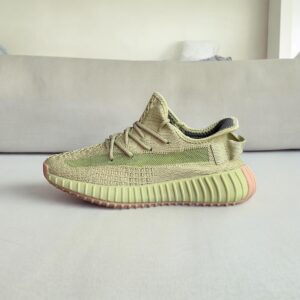 жіночі кросівки