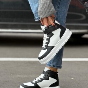 Кросівки зимові