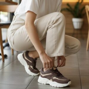 жіночі кросівки